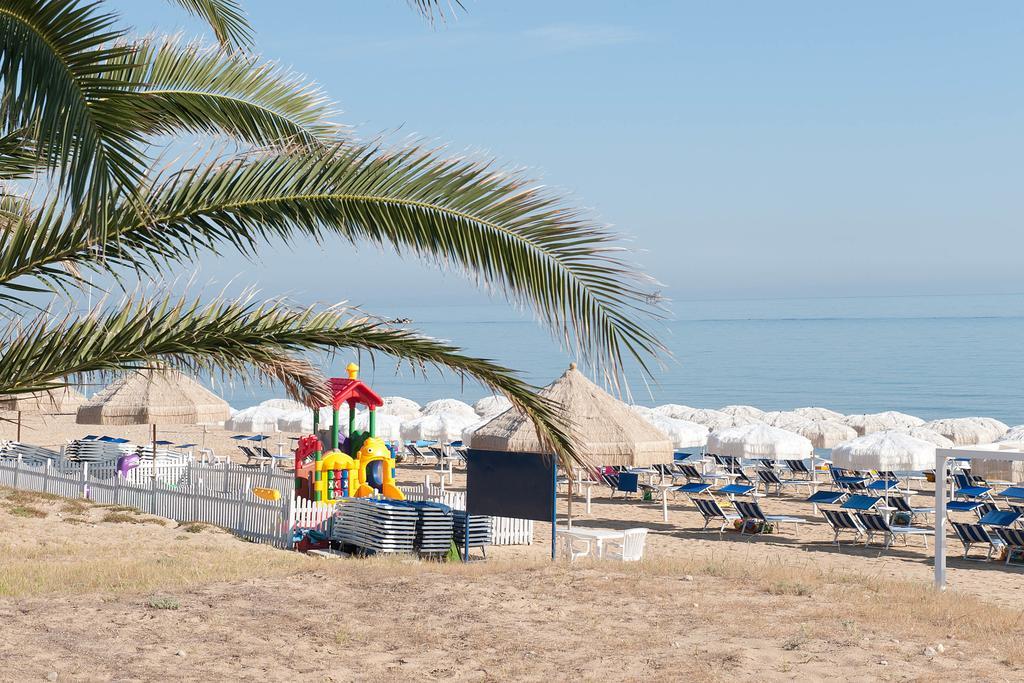 קאזלבורדינו Hotel Sporting מראה חיצוני תמונה